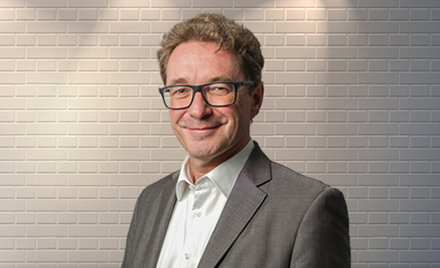 Dr. Matthias Hamann
